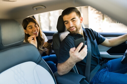 RideShare or Delivery Driver: Fun Jobs That Pay Well Without A Degree
