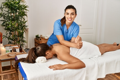 Massage Therapist: Easy Jobs That Pay Well